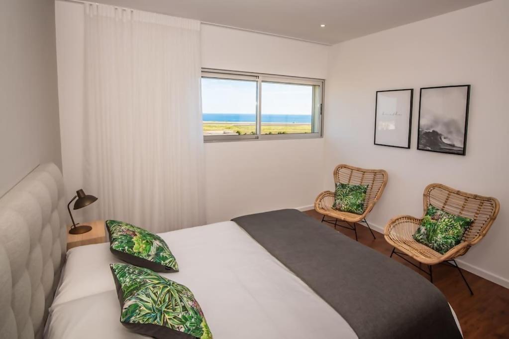 Cozy Sea View Apartment Near City & Airport Ponta Delgada  Exterior photo
